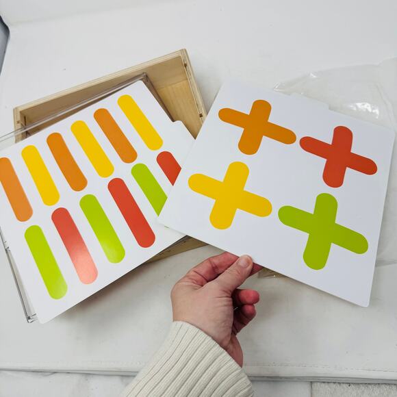 Lovevery Wooden Toddler Peg Pattern Game - Montessori Learning - Picture 9 of 9